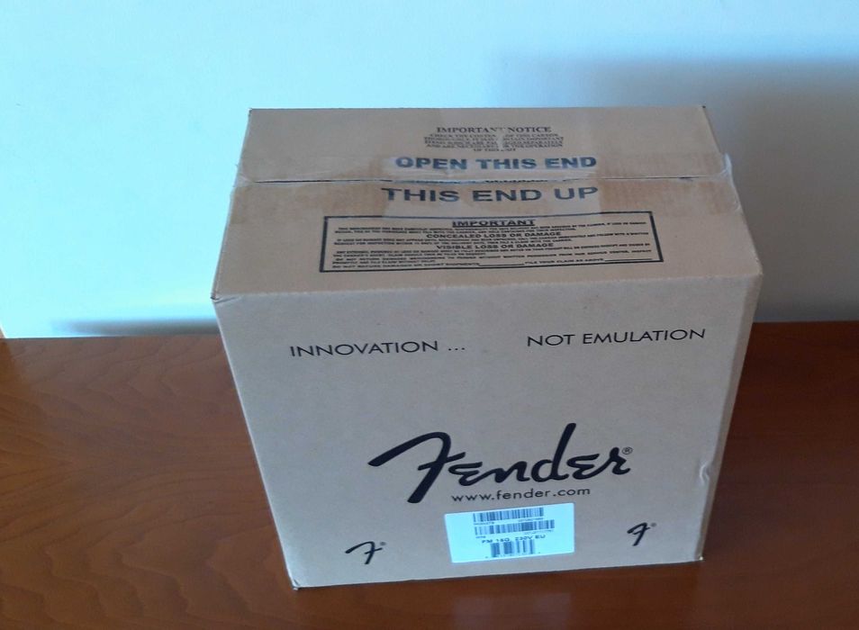 Amplificador Guitarra elétrica FENDER FRONTMAN - NOVO e selado