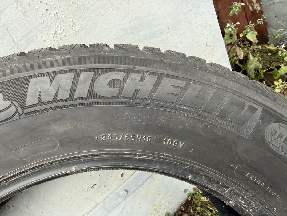 Шини резіна micheline R19 235/65