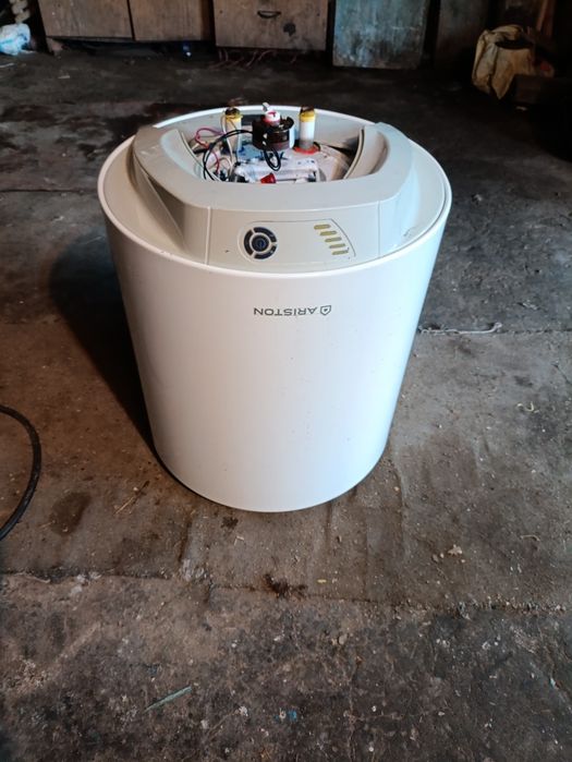 Бойллер ariston 50 л