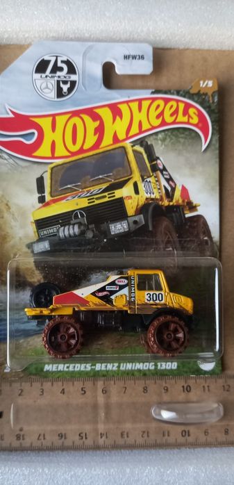 Mercedes-benz unimog 1300 hot wheels