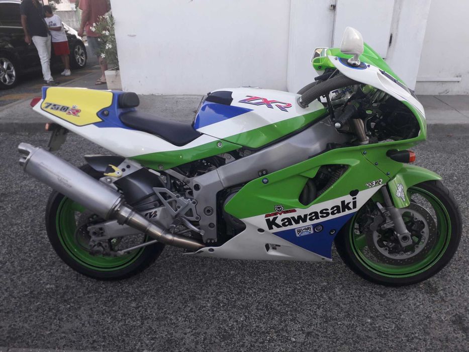 Kawasaki ZXR750 de coleção