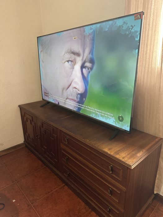 Tv 55 polegas com pouco tempo de uso