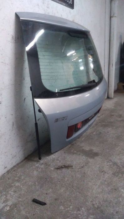 Tampa Da Mala Fiat Stilo (192_)