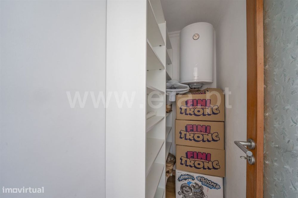 Apartamento T2; Cruz de Pau
