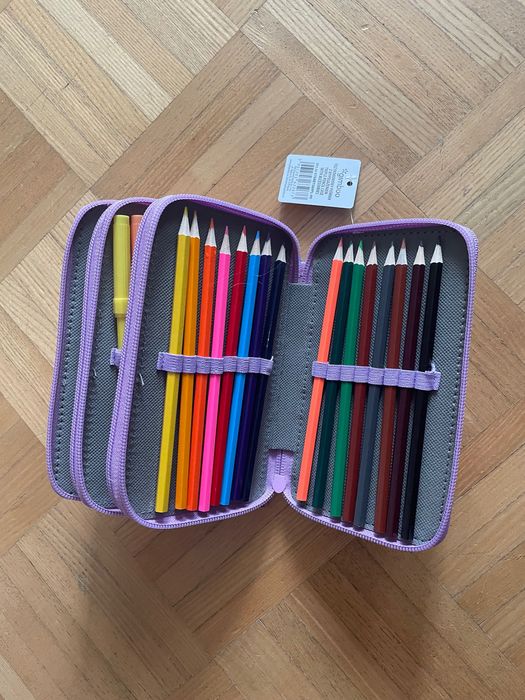 Nowy piórnik trzykomorowy kapibara, kapibara, piórnik