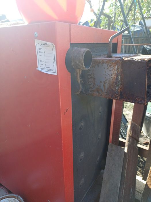 Твердотоплевный катёл