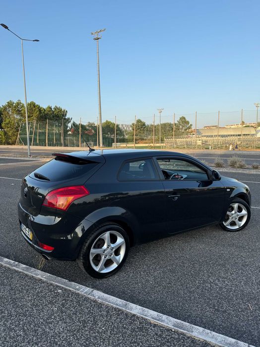 Kia Ceed S Coupe 1.6CRDI