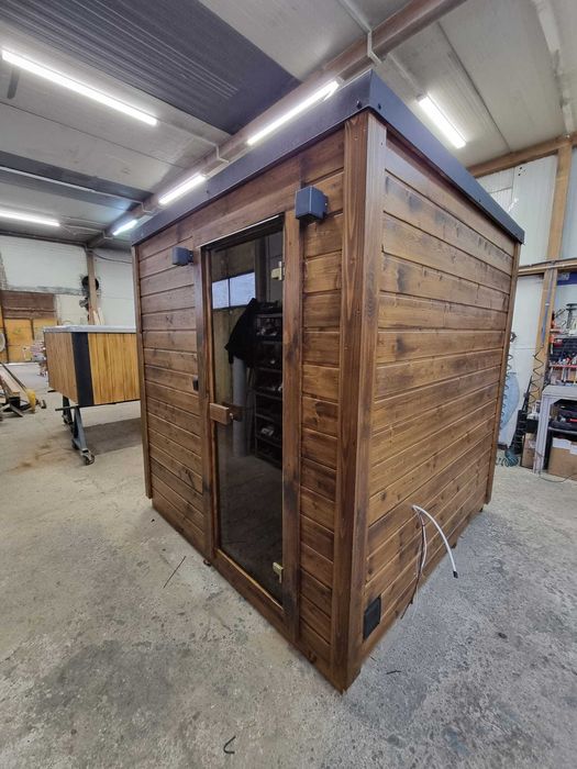 Sauna ogrodowa fińska piec elektryczny Harvia oświetlenie LED