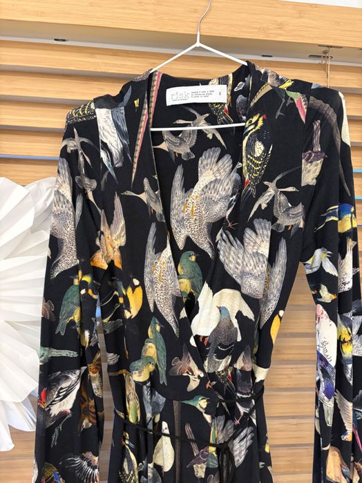 Zestaw mebli Vox ( 8 elementów plus akcesoria )  Vox model Spot ,