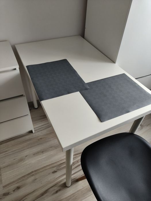 Stół biały ala ikea