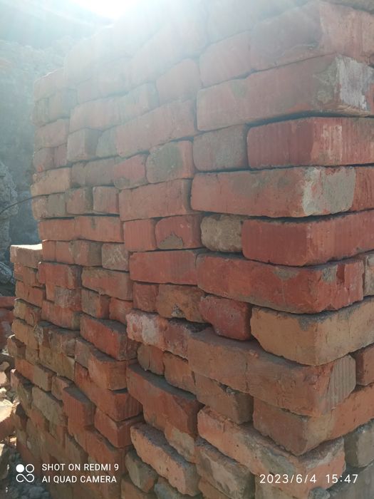 Продам кирпич б/у  белый силикатный