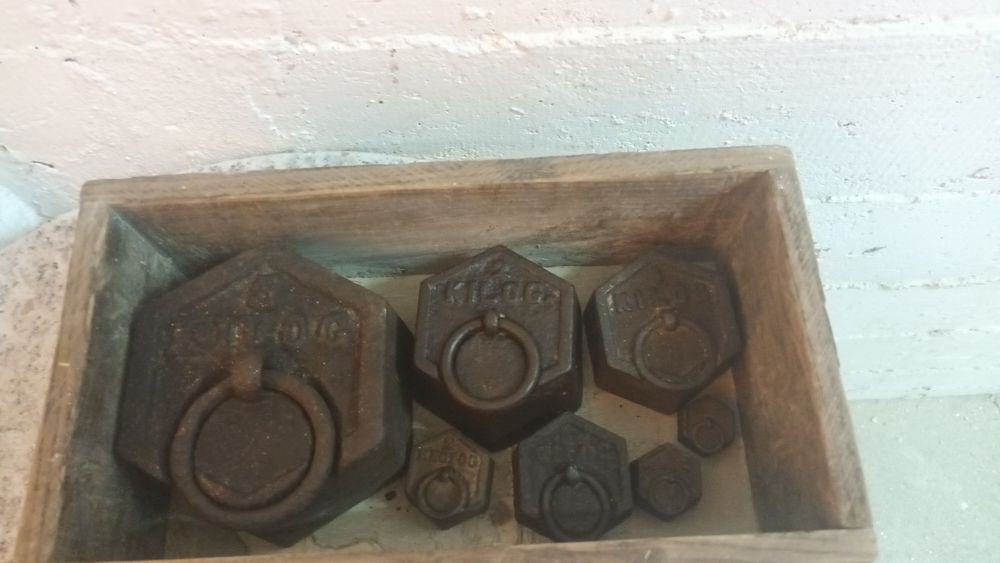 Pesos de balança com caixa