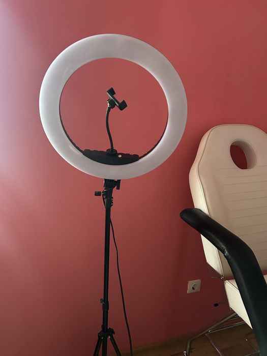 Меблі для салону краси