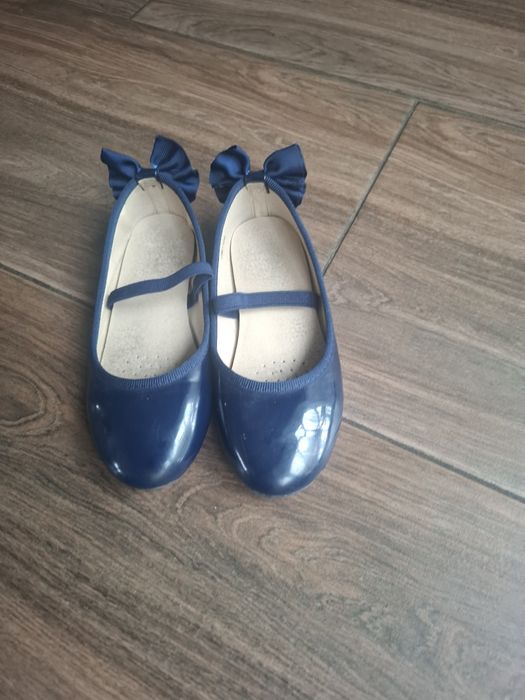 Lakierki granatowe 29