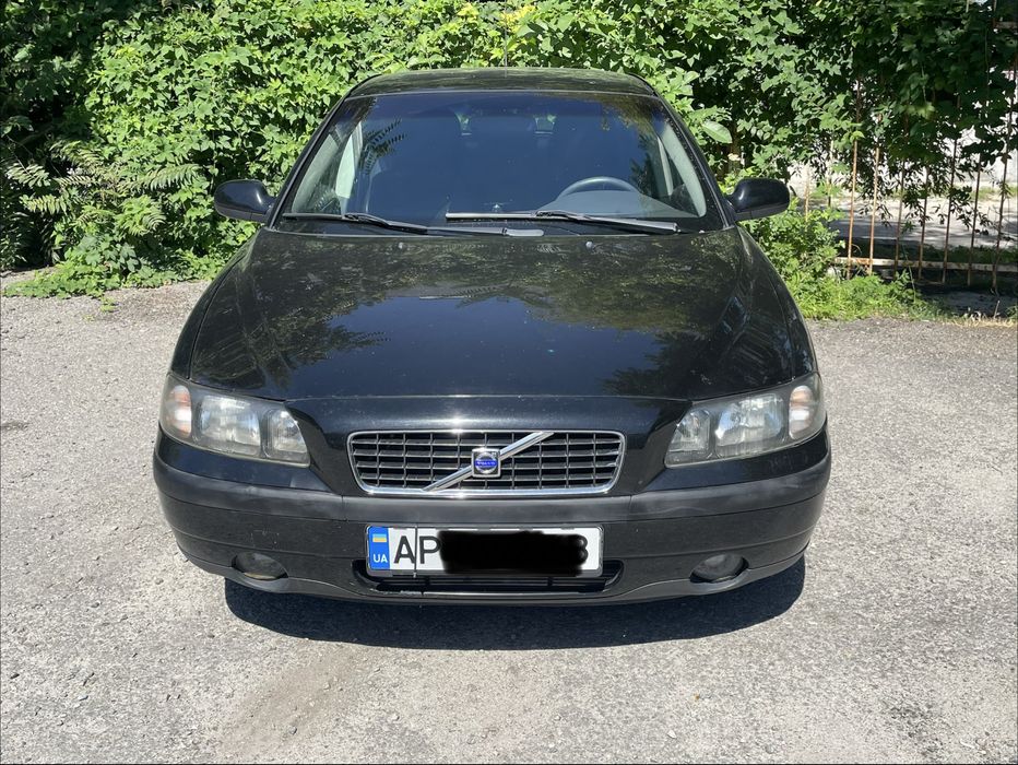 Вольво S60 в гарному стані