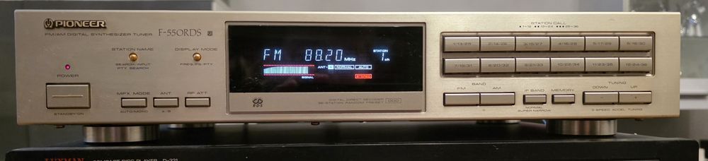 Tuner Pioneer F-550 RDS
