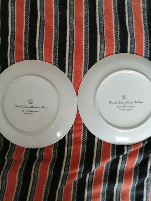 Dois Pratos Porcelana Antiga Vista Alegre