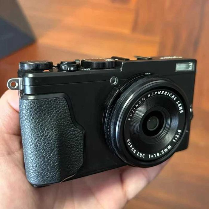Fujifilm X70 Black