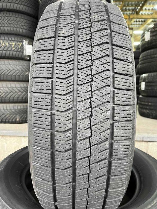 Зимові вживані шини 205/60 R16 BRIDGESTONE BLIZZAK VRX2