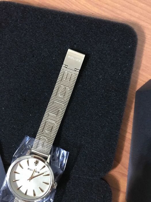 Relógio Police Dourado