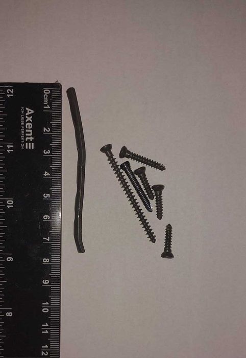 Титанова пластина