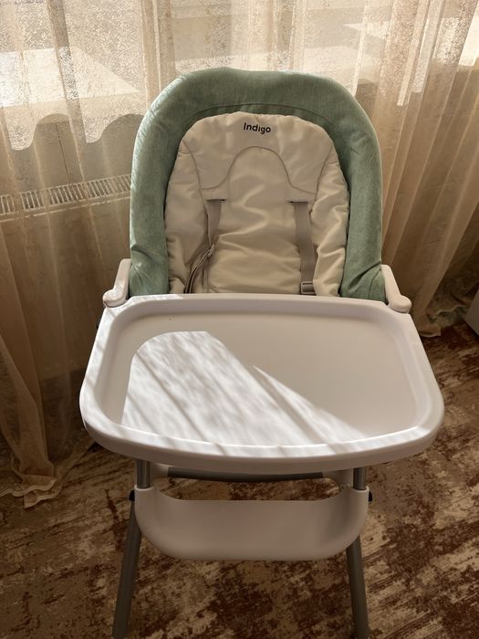 Стільчик для годування carello indigo
