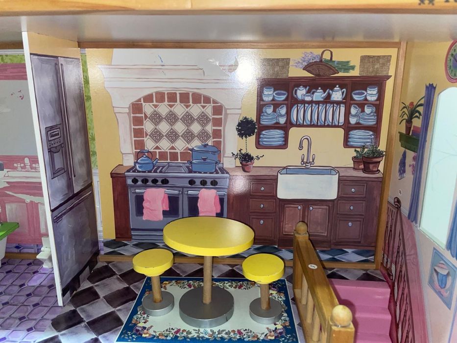 Casa de bonecas cor de rosa