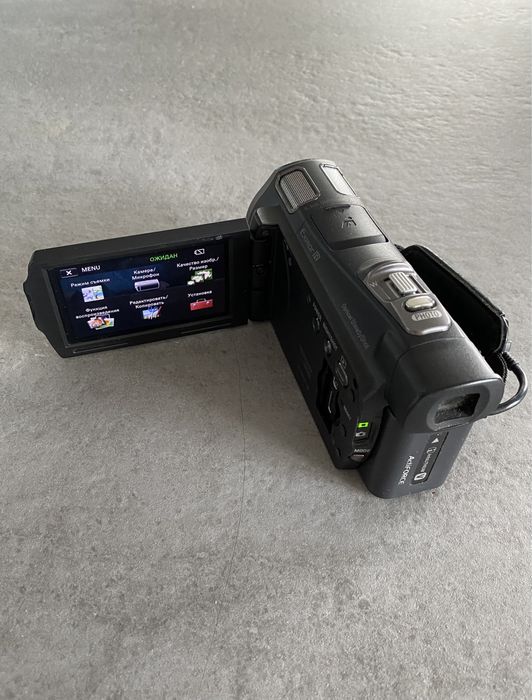 Видеокамера Sony HDR-CX700E