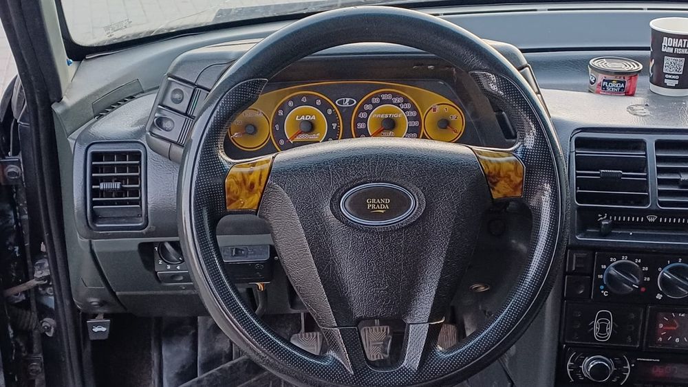 ВАЗ 2112  2006 1.6  8 клап газ/бензин