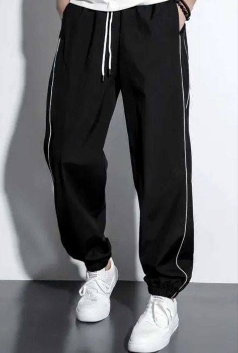 Спортивні штани вільного крою L