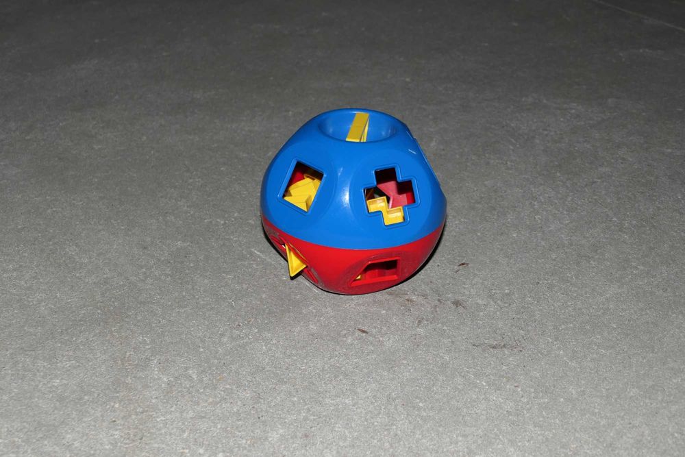 Pirâmide (FisherPrice, Ikea) | Ferramentas Panda | Formas Encaixaveis