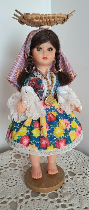 Boneca antiga Nazarena nova em caixa de origem