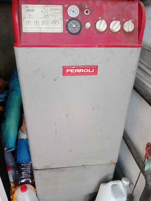 Caldeira a gasóleo Ferroli