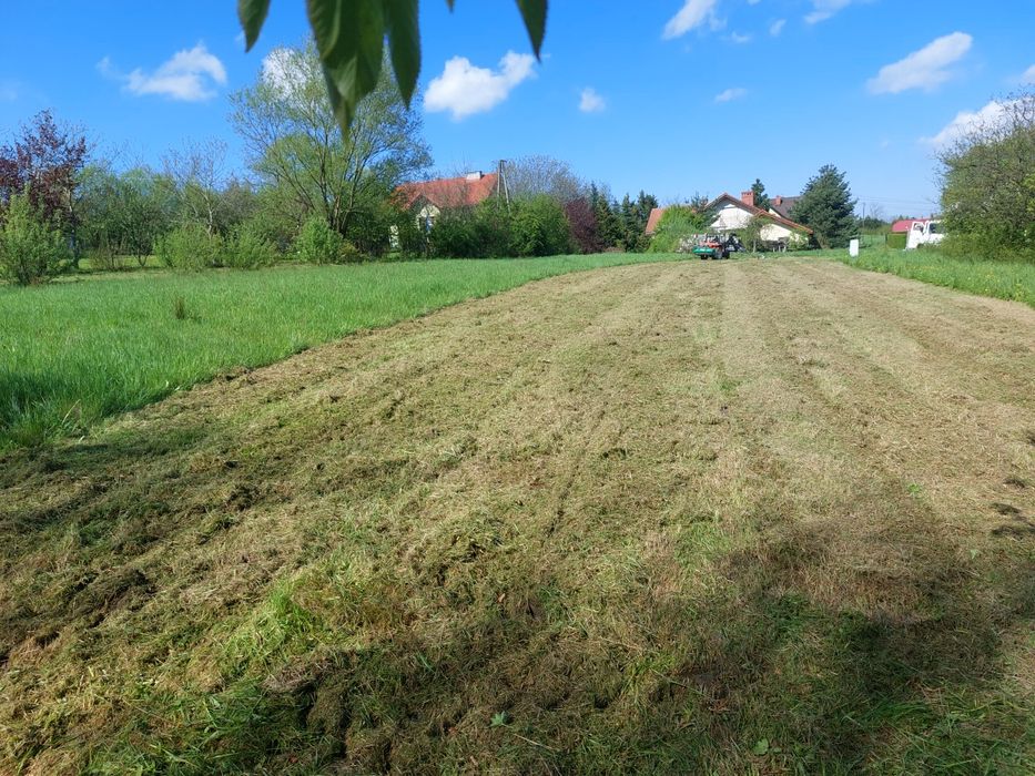 Koszenie działek, nieużytków