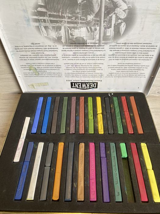 Zestaw suchych pasteli