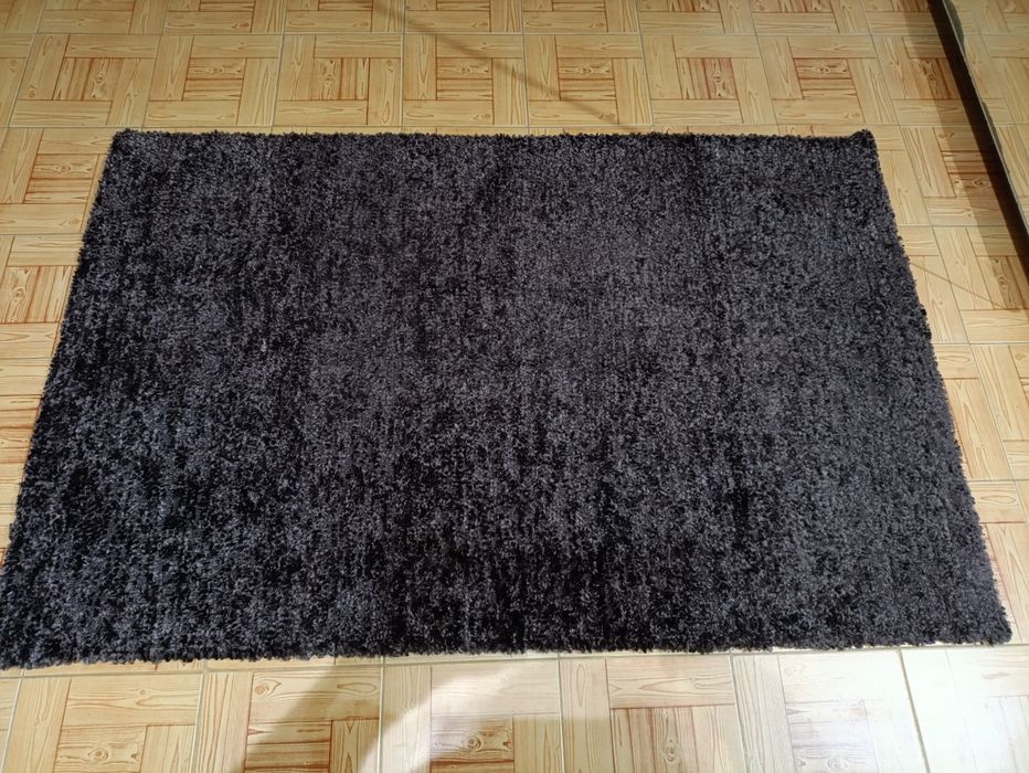 Carpete nova castanha