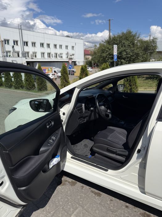 Nissan Leaf 2020