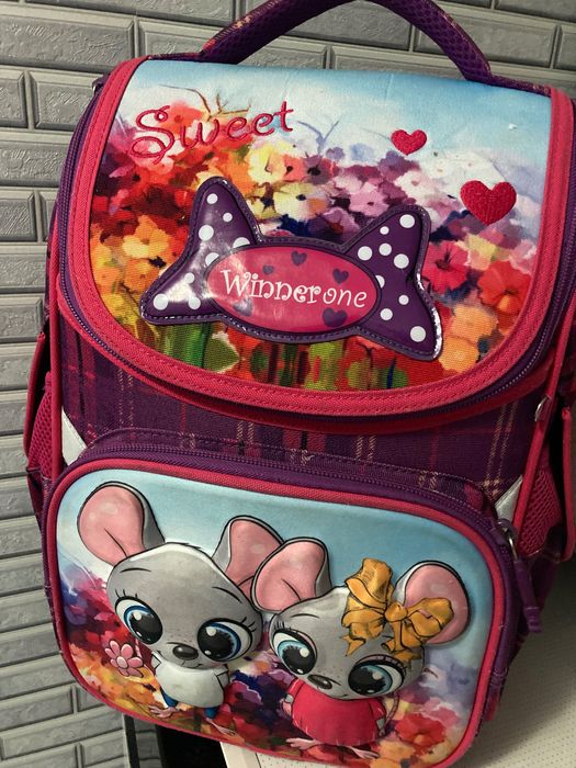 Рюкзак для дівчинки