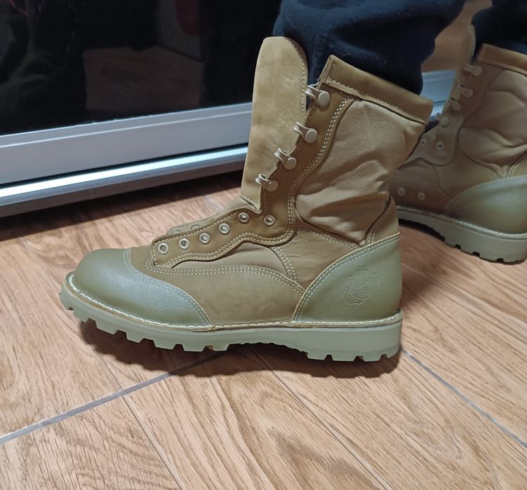 Продам нові берці Danner демісезон