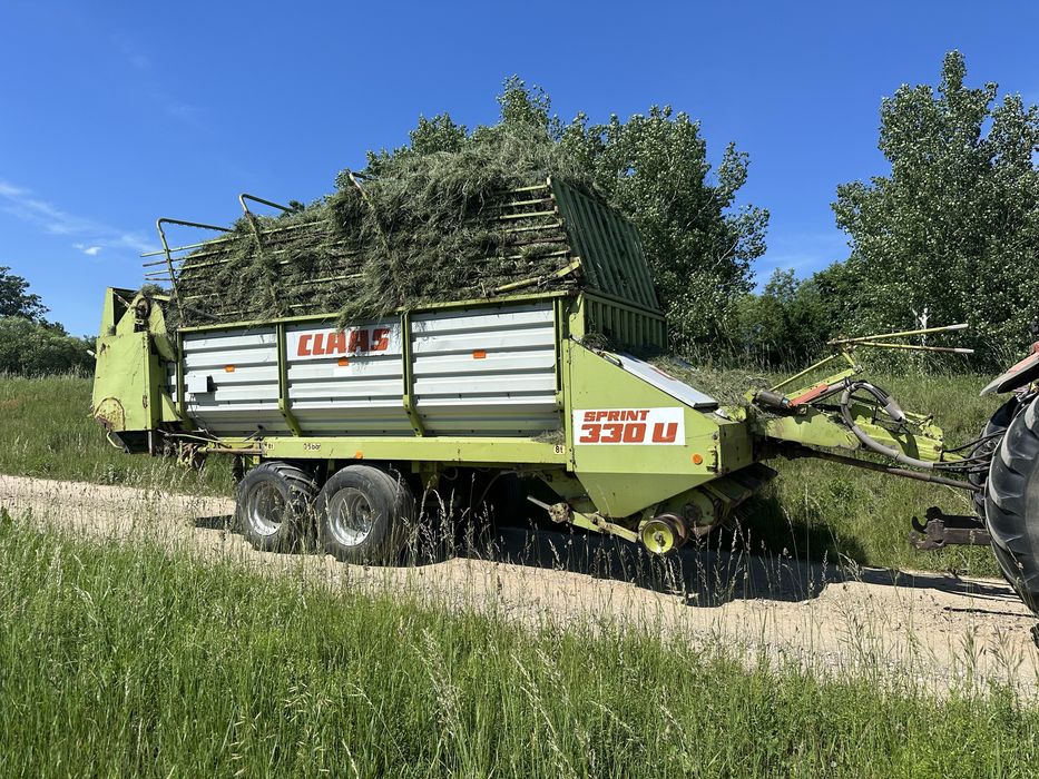 Przyczepa samozbierająca Claas Sprint 330U