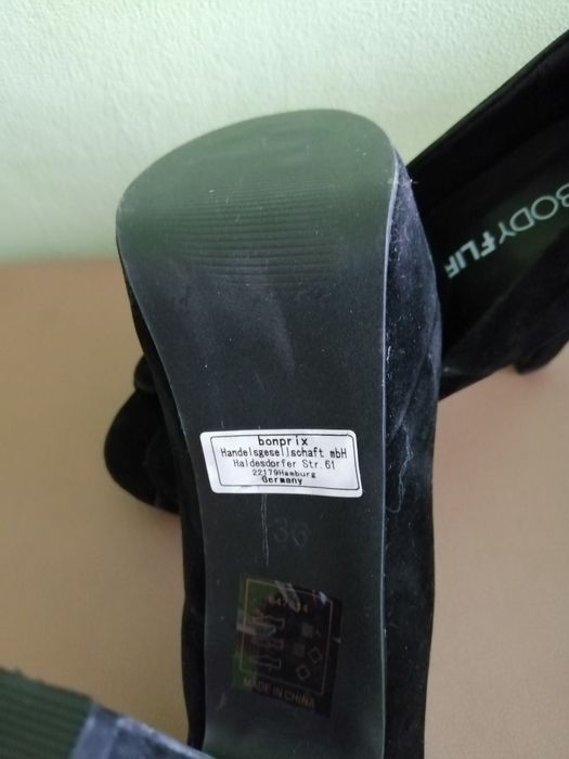 Buty na wysokim obcasie