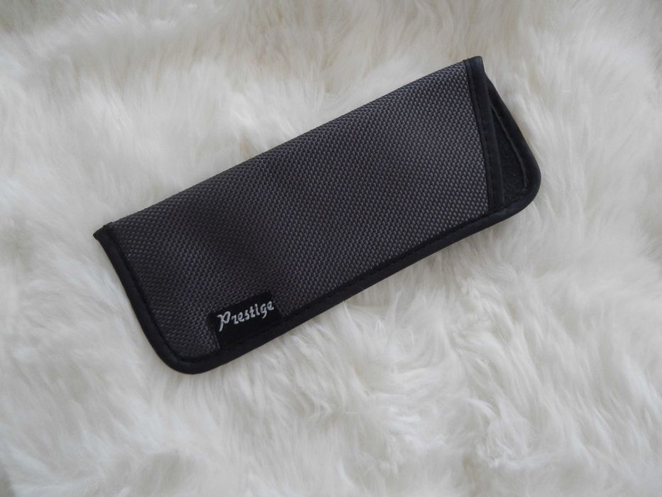 Etui pokrowiec na okulary