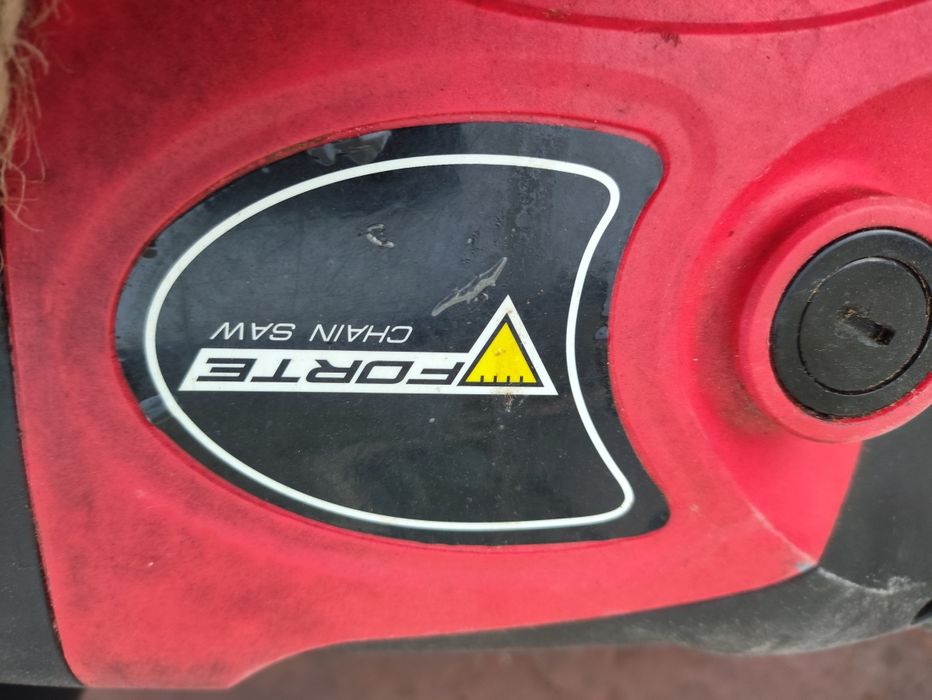 Электропила Forte FE 24-40