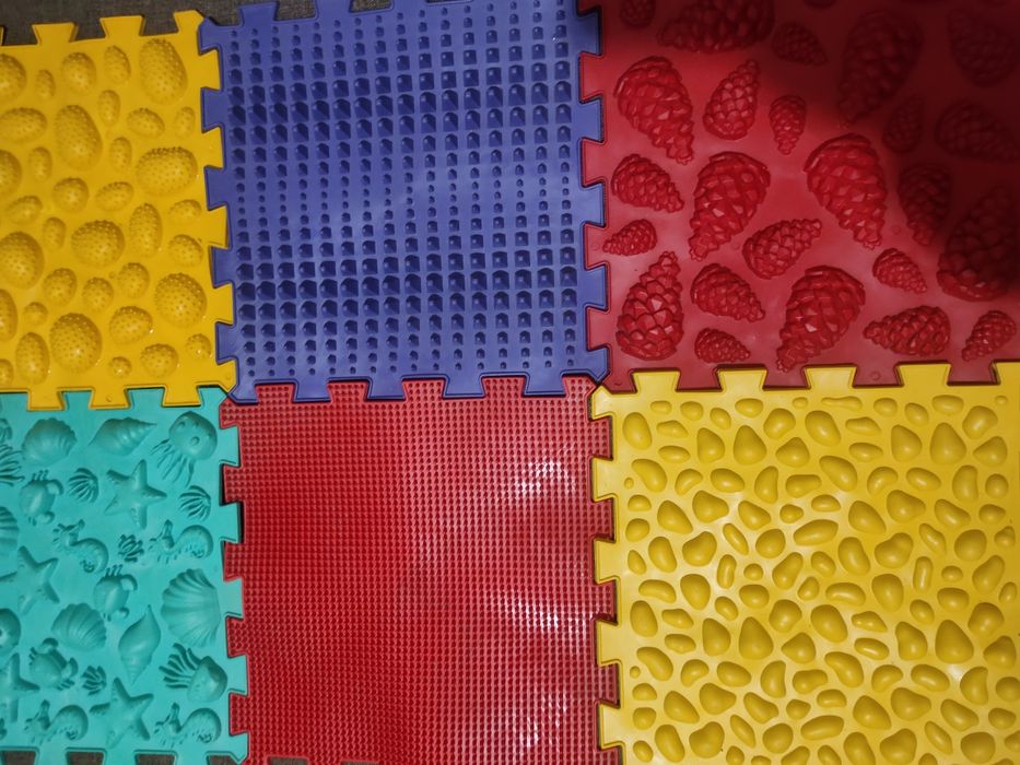 Масажний килимок