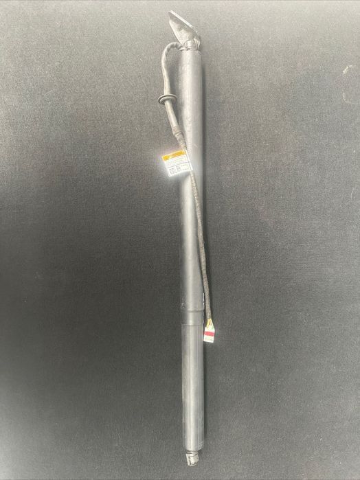 Amortecedor eléctrico direito da mala Hyundai Tucson 2016- EPC