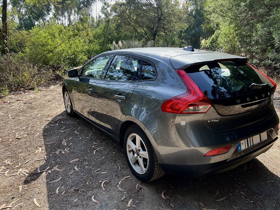 Volvo V40 — fotografia 3