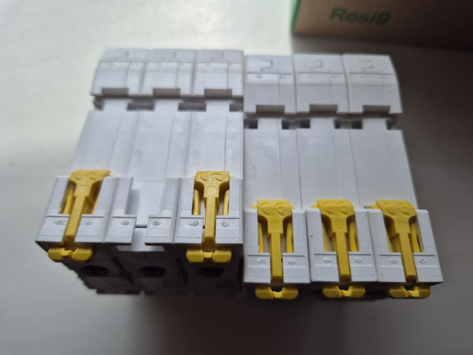 Автоматичний вимикач Шнайдер Schneider 10А, 20А, 32А