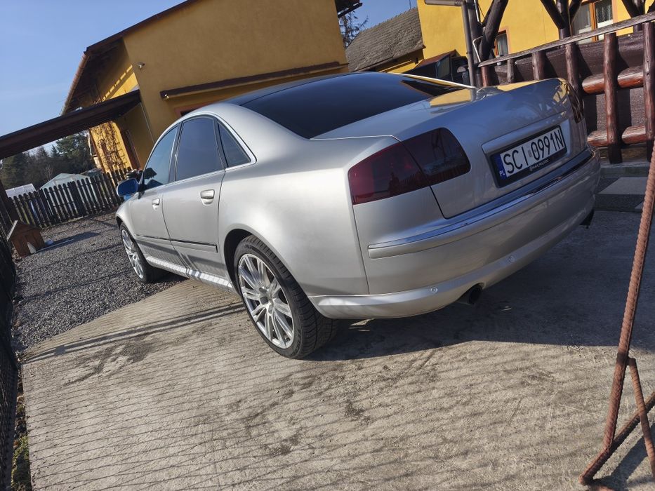 3.7 V8 Quatro 2003 rok
