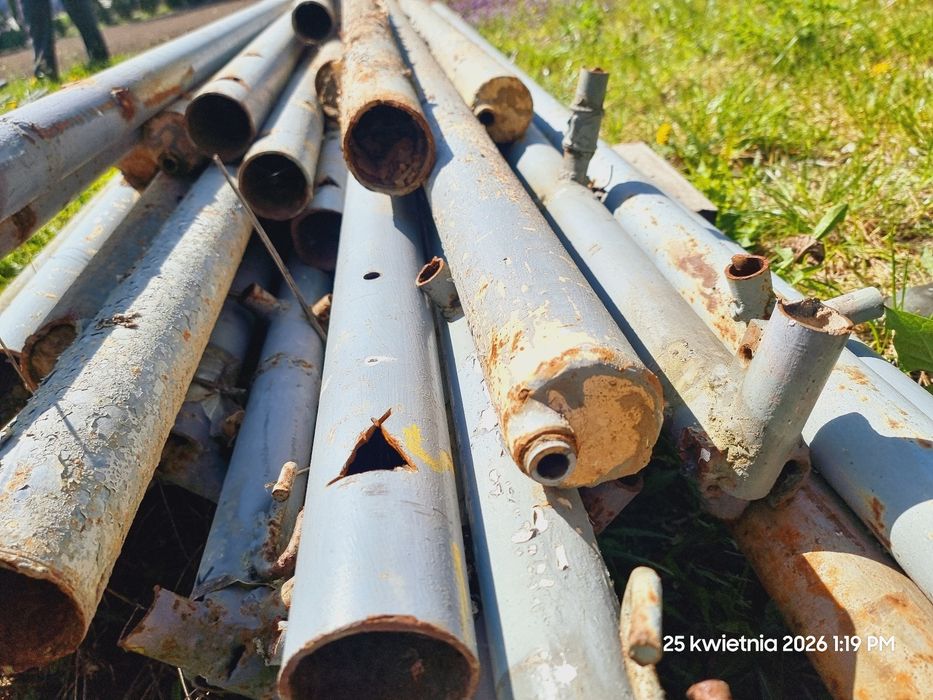 Rury stalowe grube na konstrukcję, złom