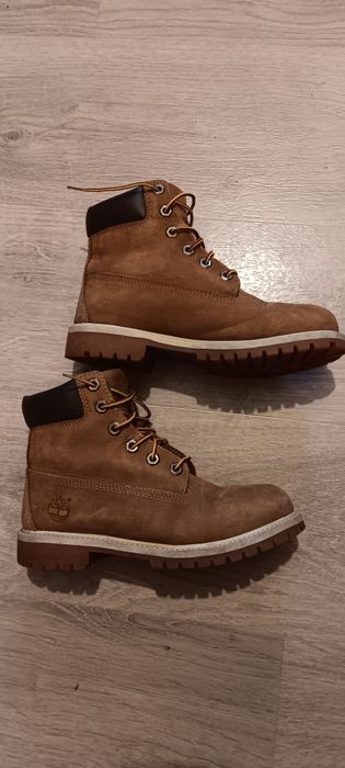 Buty damskie trapery